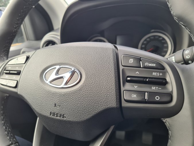 Hyundai i10, 1,0i 5 st. manuální, barva zelená