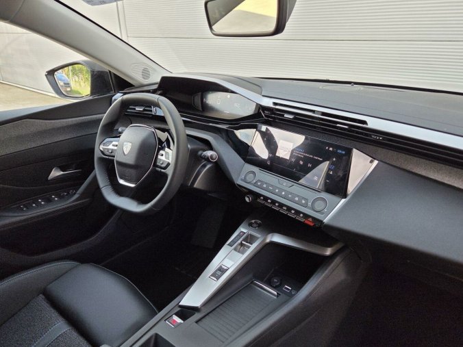 Peugeot 308, Peugeot 308 SW ALLURE BHDi 130k EAT8, barva šedá