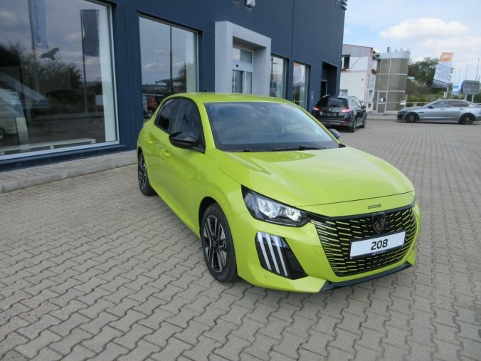 Peugeot 208, Peugeot 208 ALLURE Hybrid 100 e-DCS6, barva žlutá