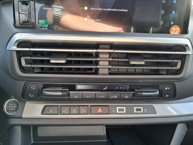 Peugeot Traveller, Peugeot Traveller Allure Long 2.0 BlueHDi 180 S&, barva bílá