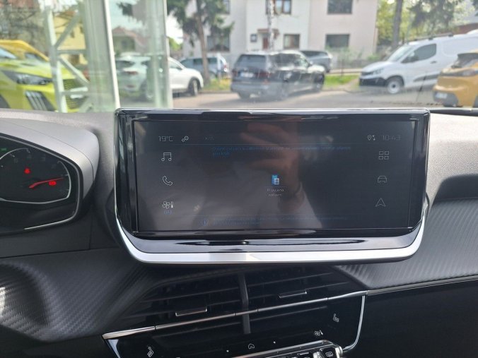 Peugeot 2008, Peugeot 2008 STYLE 1.2 PT 100k MAN6, barva šedá