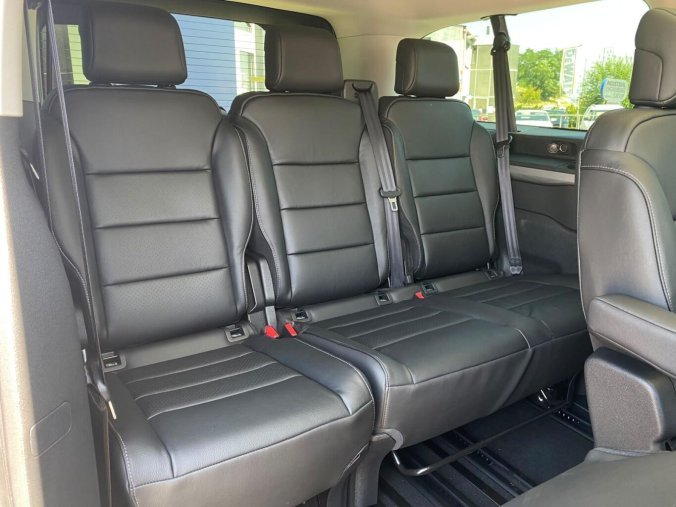 Peugeot Traveller, Peugeot Traveller Allure L3 2.2 BHDi 180 EAT8, barva šedá