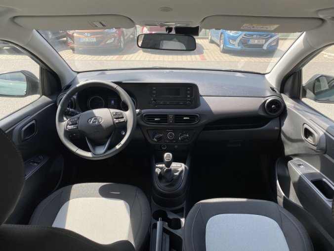 Hyundai i10, 1,0i 5 st. manuální, barva zelená