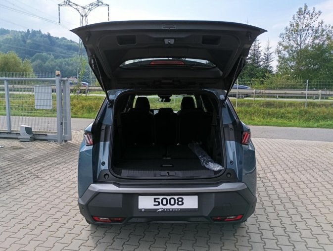 Peugeot 5008, Peugeot 5008 ALLURE Hybrid 145 e-DCS6, barva modrá