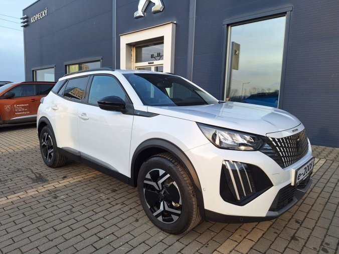 Peugeot 2008, Peugeot 2008 ALLURE Elmotor 115 kW/156 k (B, barva bílá