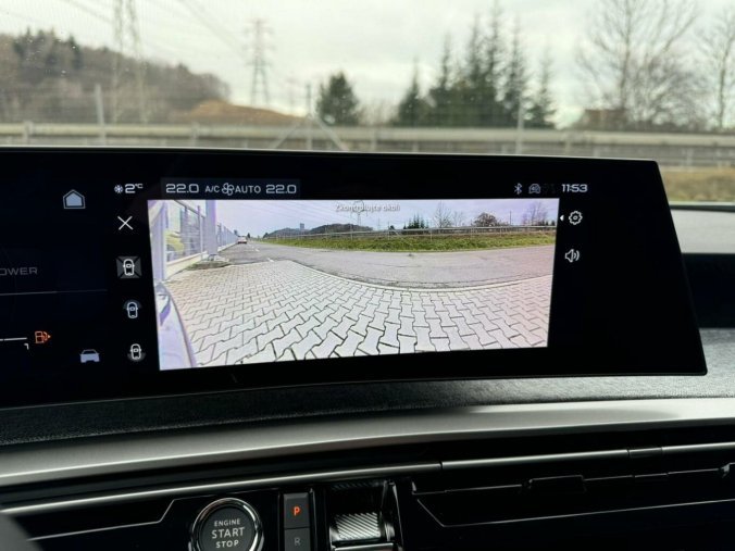 Peugeot 5008, Peugeot 5008 5008 ALLURE Hybrid 136 e-DCS6, barva bílá