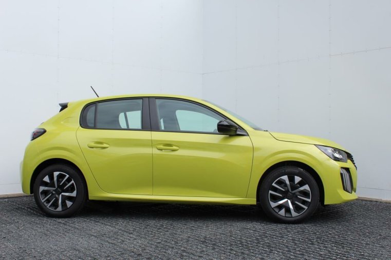 Peugeot 208, Peugeot 208 STYLE PureTech 100 S&S MAN6, barva zelená