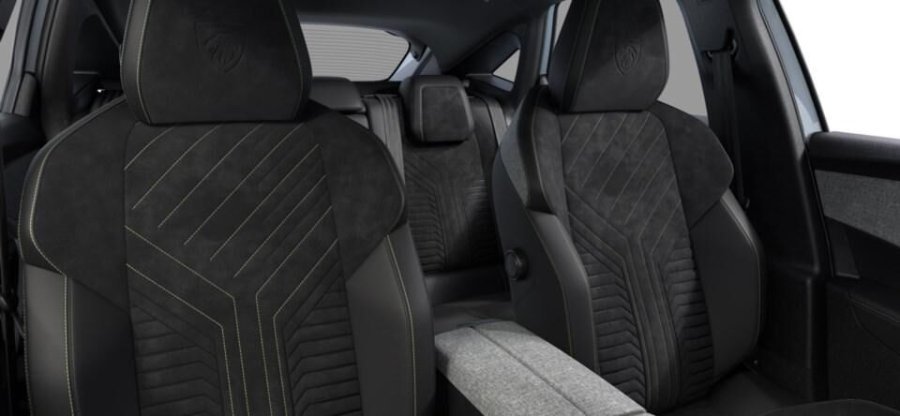 Peugeot 3008, Peugeot 3008 GT Elektromotor 157kW / 210k, barva modrá