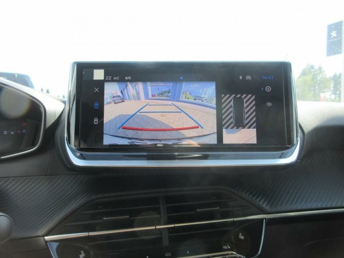 Peugeot 208, Peugeot 208 ALLURE Hybrid 100 e-DCS6, barva žlutá