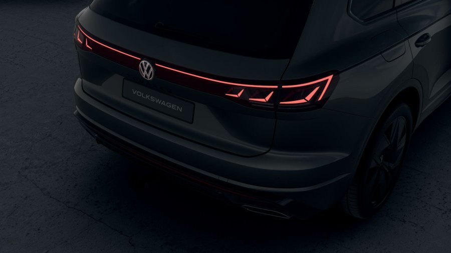 Volkswagen Touareg, Touareg R-Line V6 3,0 TDI 210 kW 4MOT, barva šedá
