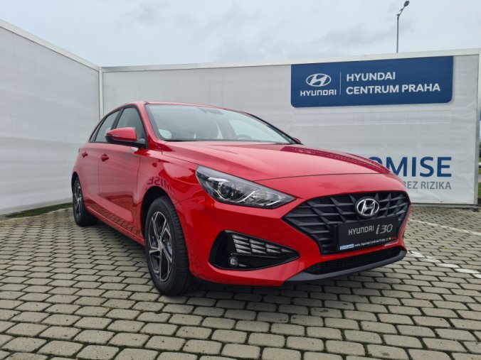 Hyundai i30, 1,0 T-GDI 88 kW MT, barva červená