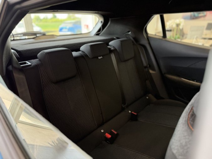 Peugeot 2008, Peugeot 2008 STYLE 100 koní, 7let záruka, barva modrá