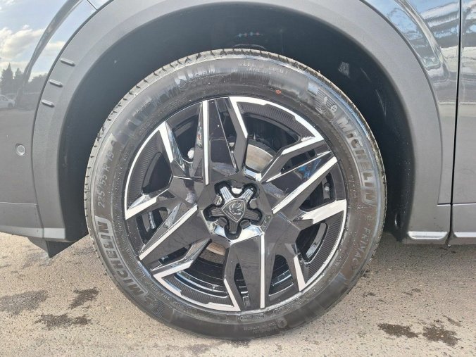 Peugeot 3008, Peugeot 3008 ALLURE Hybrid 136 e-DCS6, barva šedá