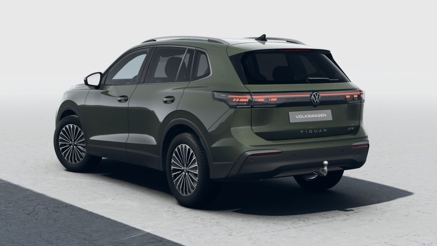 Volkswagen Tiguan, Tiguan People 1,5 eTSI 96 kW mHEV, barva zelená