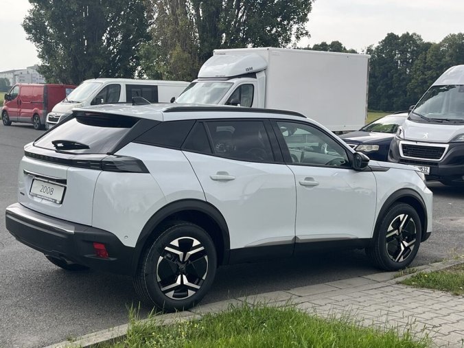 Peugeot 2008, Peugeot 2008 ALLURE PureTech 100 S&S MAN6, barva bílá