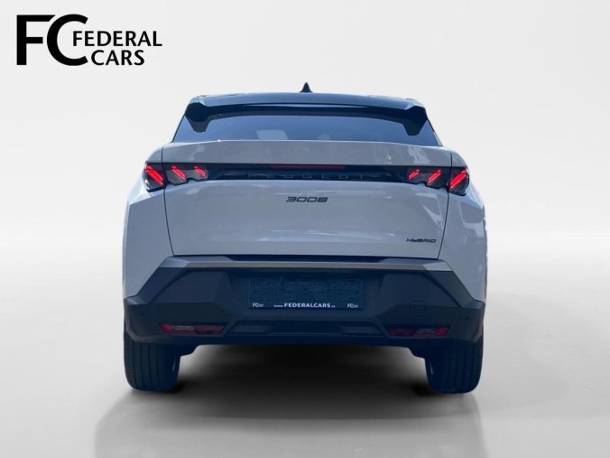 Peugeot 3008, Peugeot 3008 GT Hybrid 145 e-DCS6, barva bílá