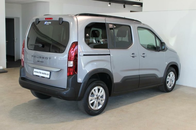 Peugeot Rifter, Peugeot Rifter ALLURE BlueHDi 130 S&S MAN6 N1, barva stříbrná
