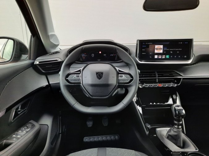 Peugeot 208, Peugeot 208 ALLURE 1.2 PT 100k MAN6, barva červená