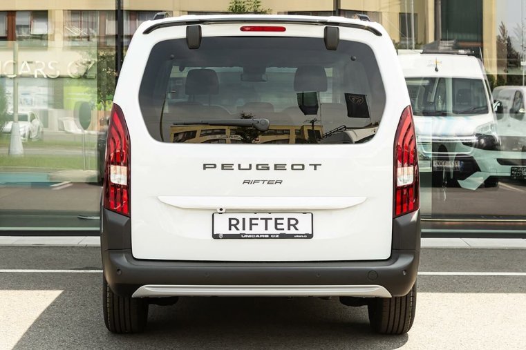 Peugeot Rifter, Peugeot Rifter 1,5 LONG GT BHDi 130 S&S EAT8, barva bílá