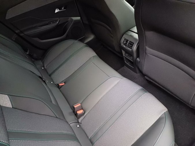 Peugeot 308, Peugeot 308 SW Allure PureTech 7LET ZÁRUKA, barva modrá