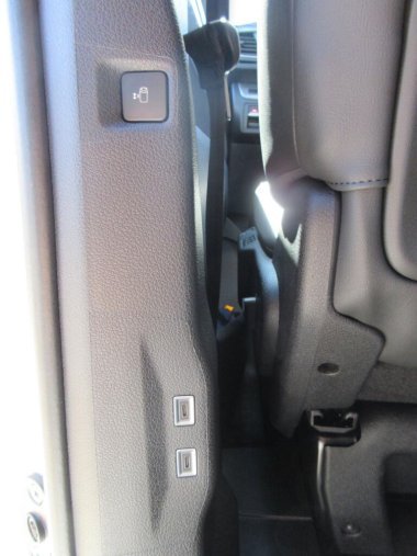 Peugeot Traveller, Peugeot Traveller ALLURE Long 2.0HDI 180k EAT8, barva bílá