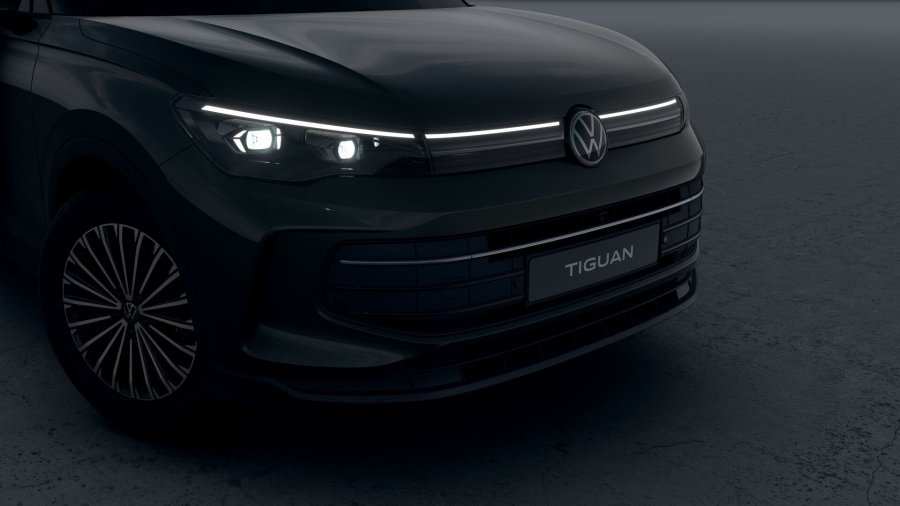Volkswagen Tiguan, Tiguan People 1,5 TSI 150 kW eHybrid, barva zelená