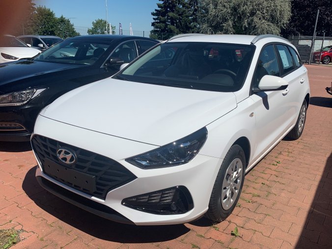 Hyundai i30, 1,5i CVVT 81 kW (95 NAT) 6 st. man, barva bílá