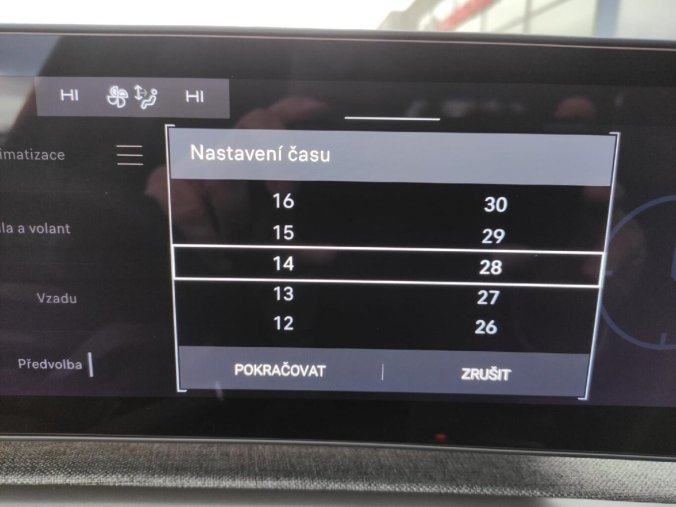 Peugeot 5008, Peugeot 5008 GT Plug-in HYBRID 195k  e-DCS7, barva šedá