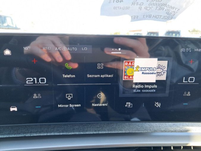 Peugeot 5008, Peugeot 5008 5008 GT Hybrid 145 e-DCS6, barva bílá