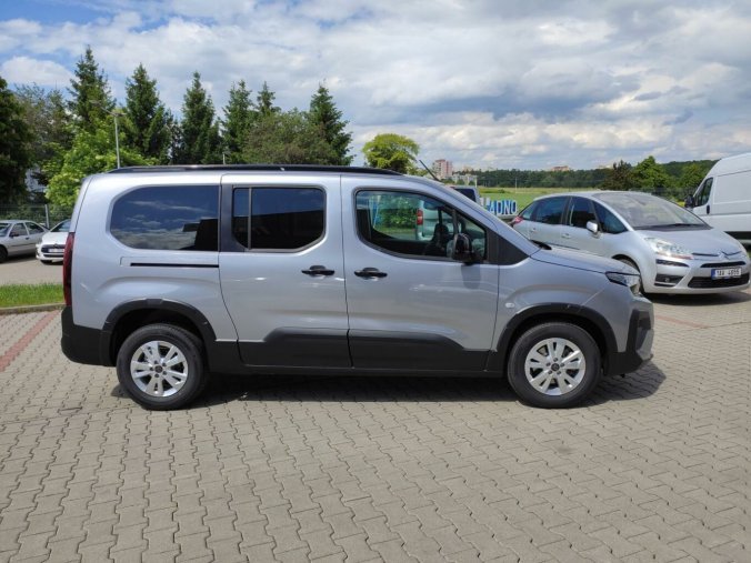 Peugeot Rifter, Peugeot Rifter ALLURE 1.5 HDI 130k MAN6 7míst, barva stříbrná