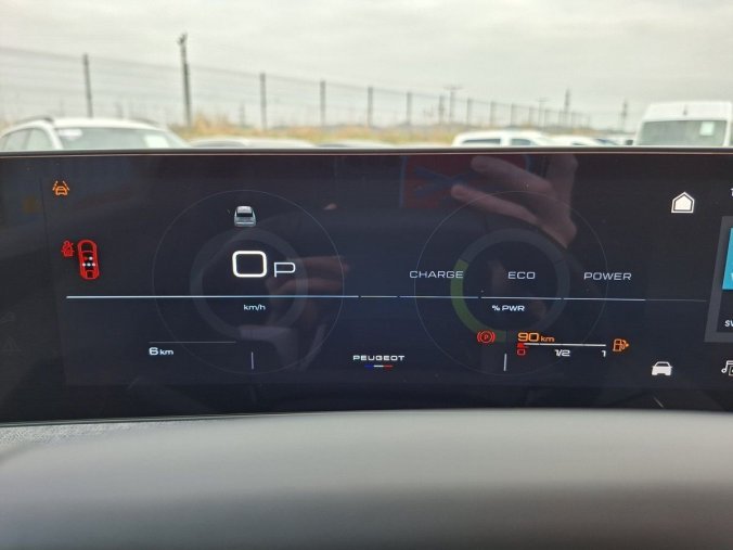 Peugeot 3008, Peugeot 3008 ALLURE Hybrid 145 e-DCS6, barva modrá