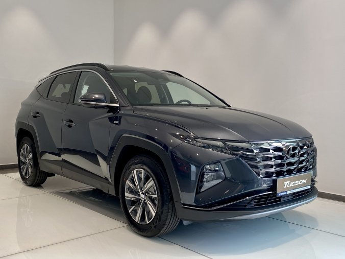 Hyundai Tucson, 1,6 T-GDI MHEV 110 kW (95 NAT mild hybrid) 7 st. DCT, barva šedá