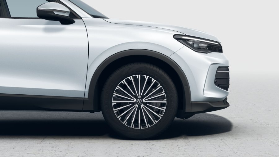 Volkswagen Tiguan, Tiguan People 2,0 TDI 110 kW, barva stříbrná