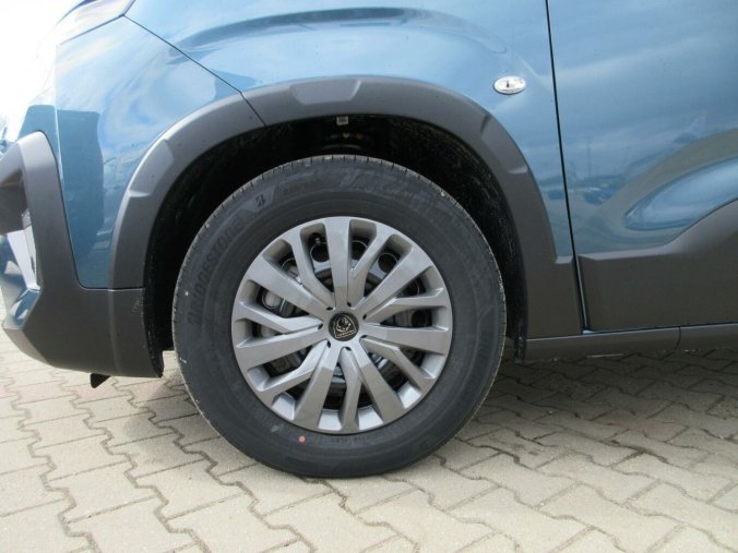 Peugeot Rifter, Peugeot Rifter LongAllure BlueHDi 130S&S MAN6, barva modrá