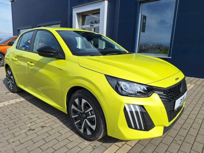 Peugeot 208, Peugeot 208 Style PureTech 100k MAN5, barva žlutá
