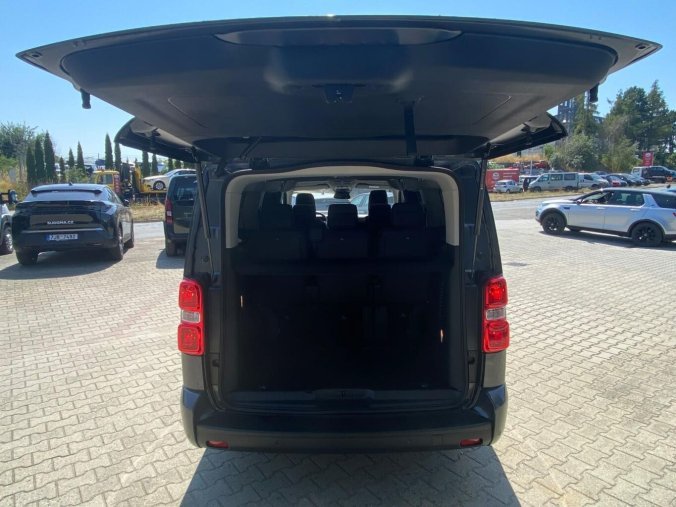 Peugeot Traveller, Peugeot Traveller Allure L3 2.2 BHDi 180 EAT8, barva šedá