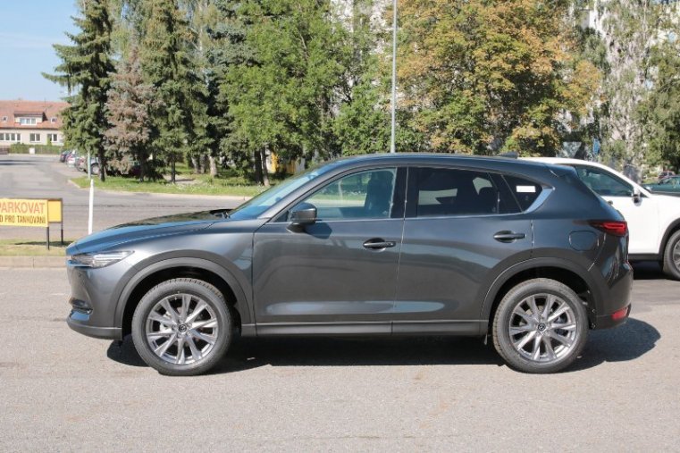 Mazda CX-5, 2,5 Skyactiv-G 194k, barva šedá