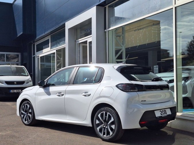 Peugeot 208, Peugeot 208 BUSINESS 1.2 TURBO 100k MAN6, barva bílá
