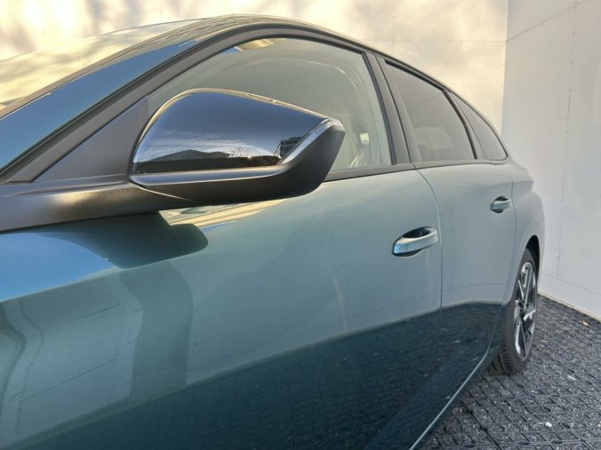 Peugeot 308, Peugeot 308 SW ALLURE BlueHDi 130k EAT8, barva zelená