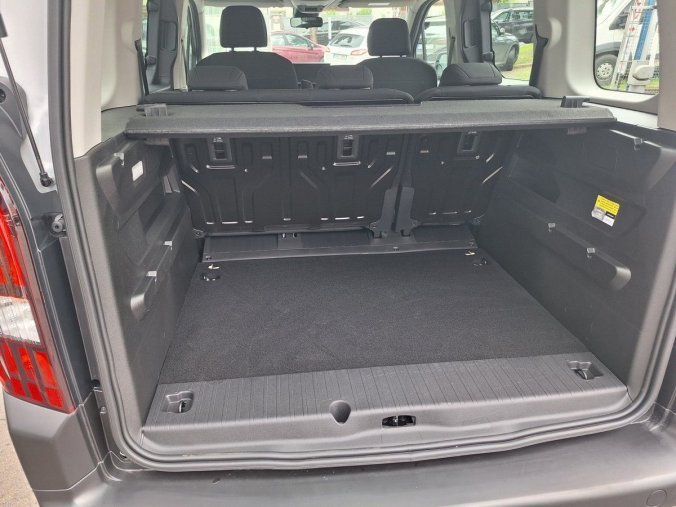 Peugeot Rifter, Peugeot Rifter ACTIVE 1.5 BHDi 100k MAN6 N1, barva bílá