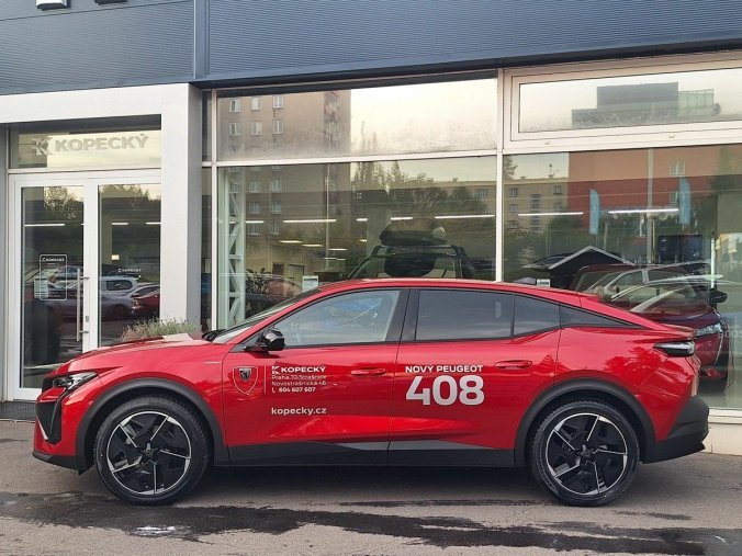 Peugeot 408, Peugeot 408 GT Hybrid 145 e-DCS6, barva červená