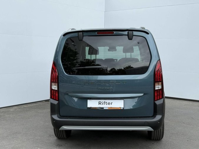 Peugeot Rifter, Peugeot Rifter LONG GT BlueHDi 130 S&S EAT8 1, barva modrá