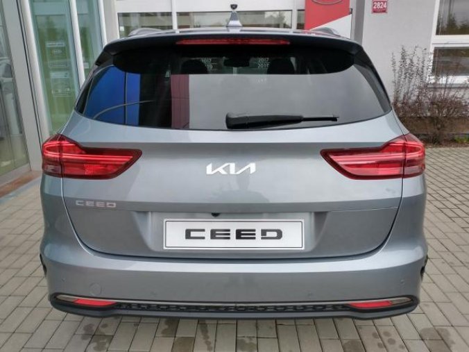 Kia Ceed, SW 1.5 T-GDi TOP MY23 Facelift, barva šedá