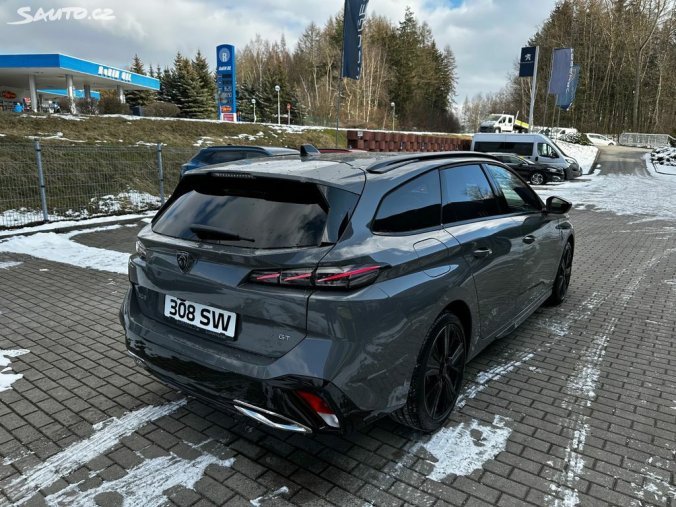 Peugeot 308, Peugeot 308 SW GT Hybrid 136 e-DCS6, barva šedá