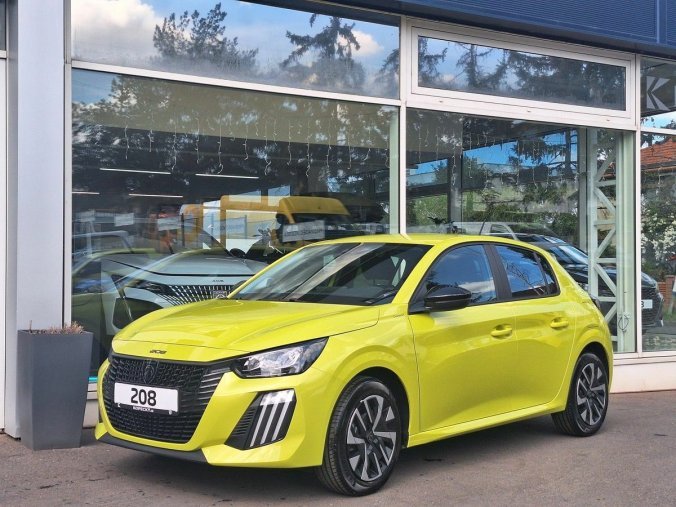 Peugeot 208, Peugeot 208 STYLE 1.2 PT 100K MAN6, barva žlutá