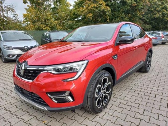 Renault Arkana, E-Tech 145, barva červená