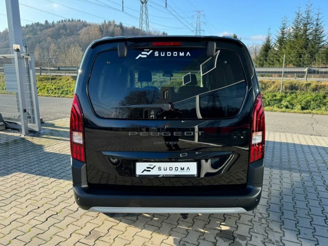 Peugeot Rifter, Peugeot Rifter Long GT BlueHDi 130k EAT8, barva černá