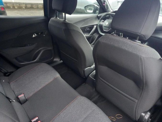 Peugeot 2008, Peugeot 2008 BUSINESS Turbo 100k MAN6, barva modrá