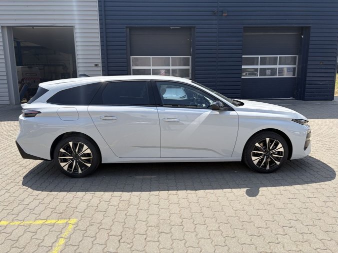 Peugeot 308, Peugeot 308 SW ALLURE BlueHDi 130 EAT8 - 2375, barva bílá
