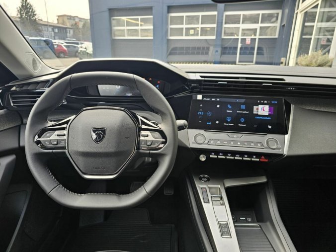 Peugeot 308, Peugeot 308 SW ALLURE Hybrid 145 e-DCS6, barva bílá